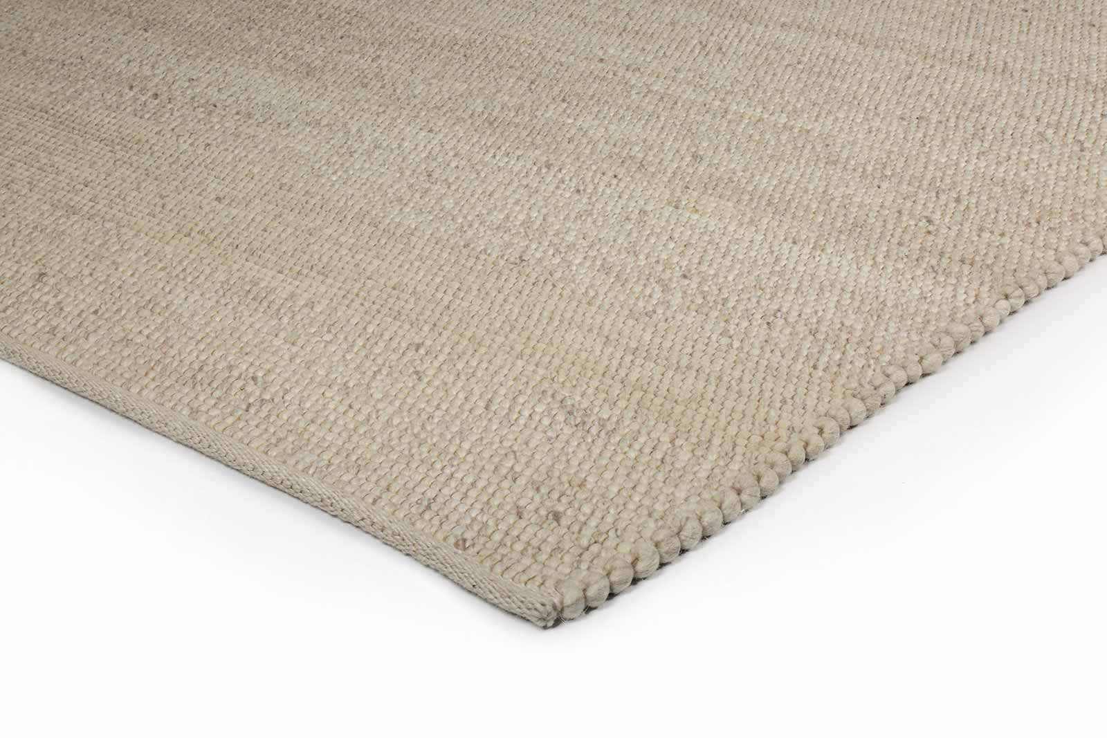Brinker Carpets rug Verona ST Cloud White corner